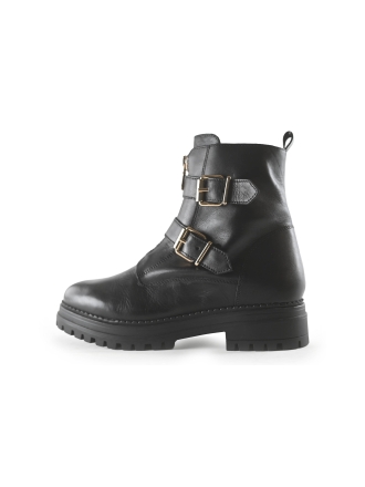 Omoda Boots