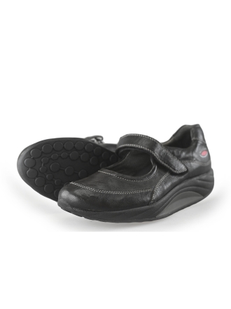 Easy Street Ballerina's