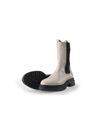 Red-Rag Chelsea boots