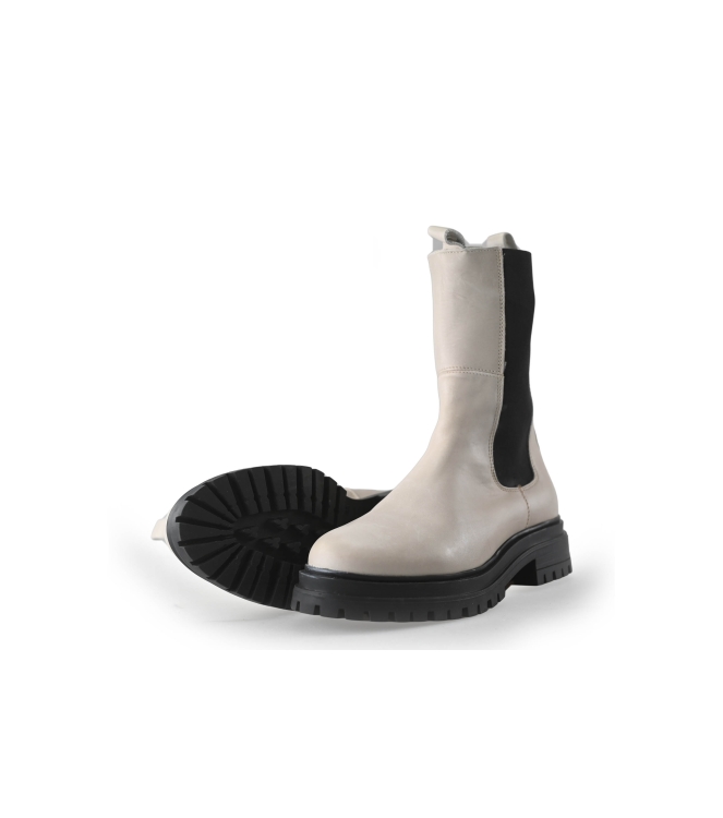 Red-Rag Chelsea boots