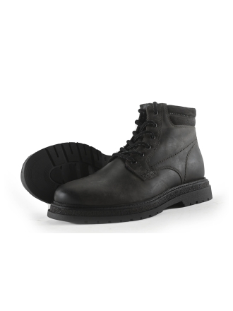 Outfielder Veterboots