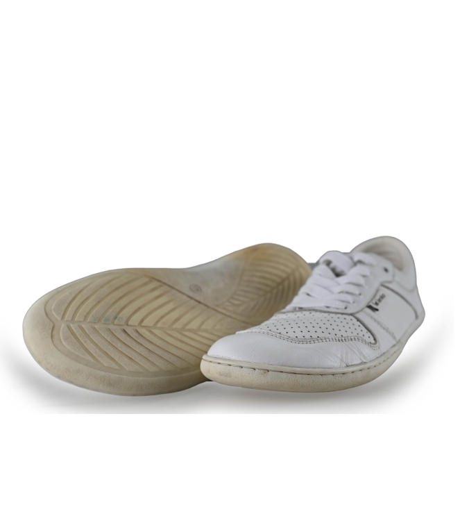 Natural Movement Sneakers