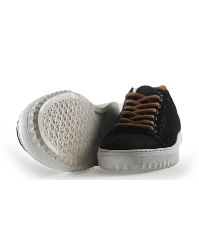 Manfield Sneakers