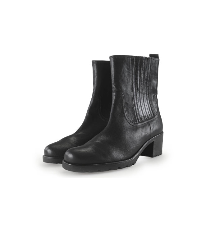 Gabor Chelsea boots