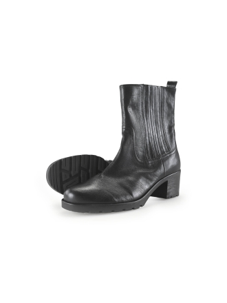 Gabor Chelsea boots