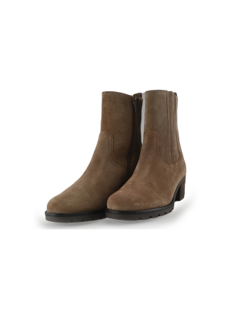 Gabor Chelsea boots