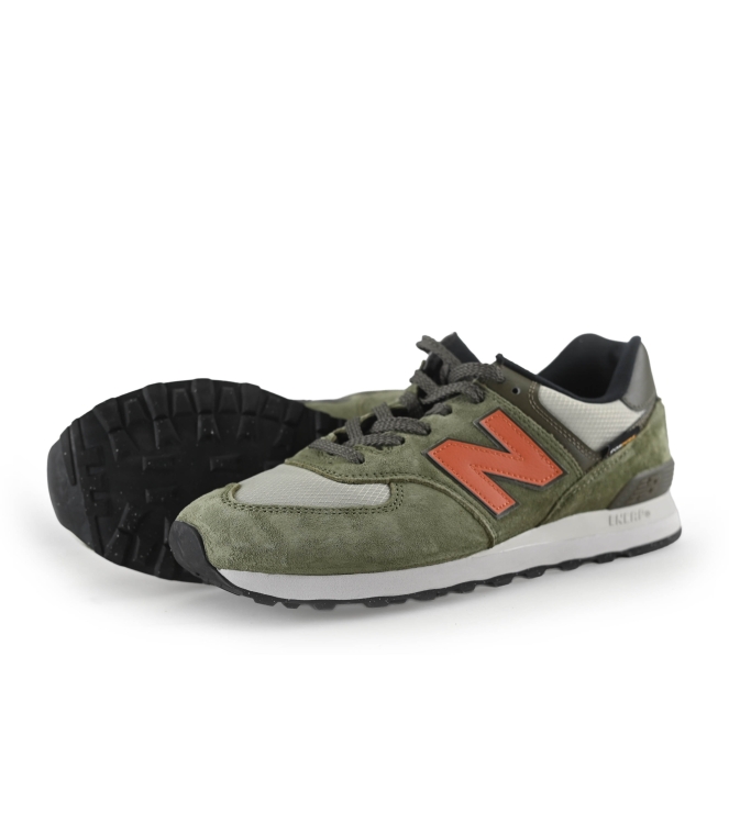 New Balance Sneakers