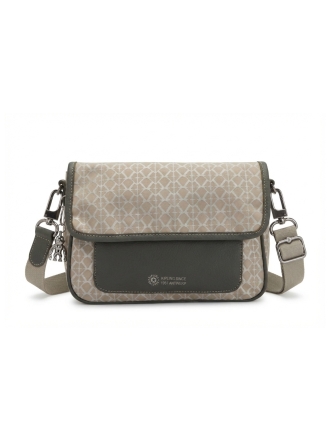 Kipling 
 Maat standaard
 