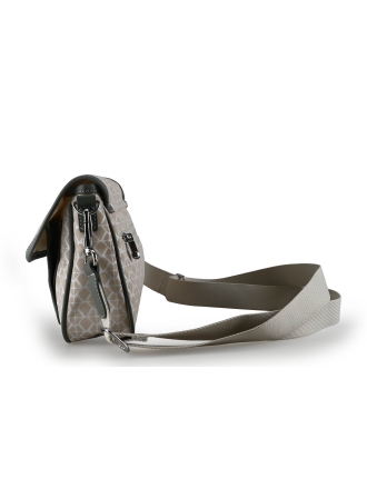 Kipling 
 Maat standaard
 
